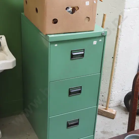 3x drawer filing cabinet