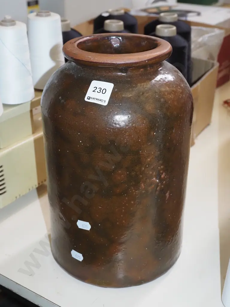 wide mouth crock H300 Image 1++