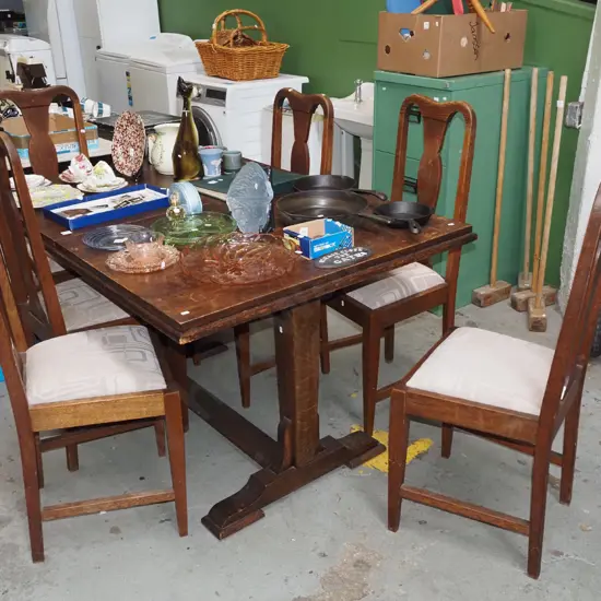 oak extending refectory based dining table with 6 splat back chairs