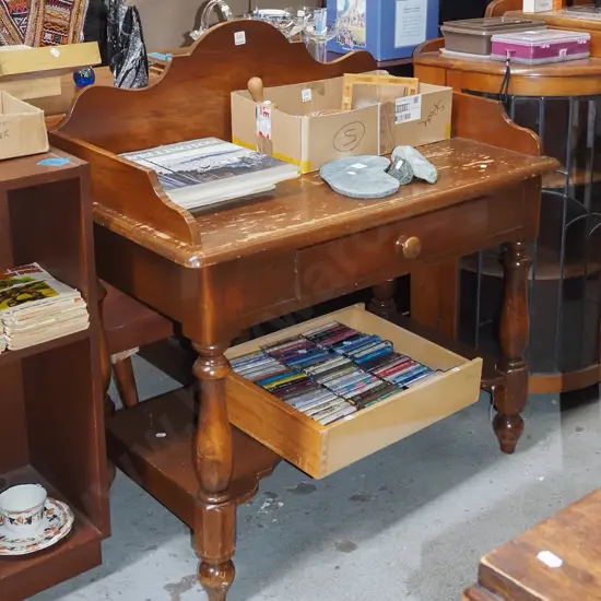 dark stained rimu turned leg 2 tier wash stand H950 W920 D520 varnish needs attention