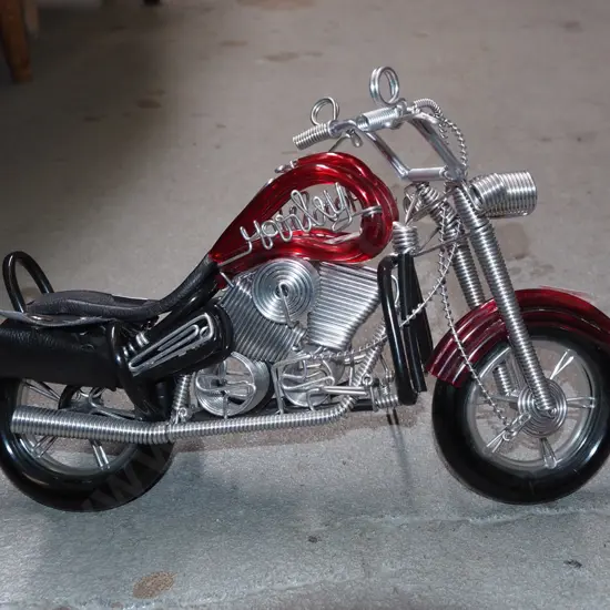 model motorbike L270