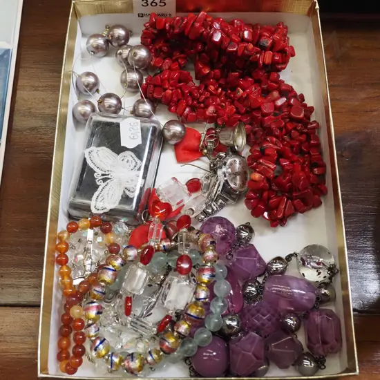 tray of costume jewellery