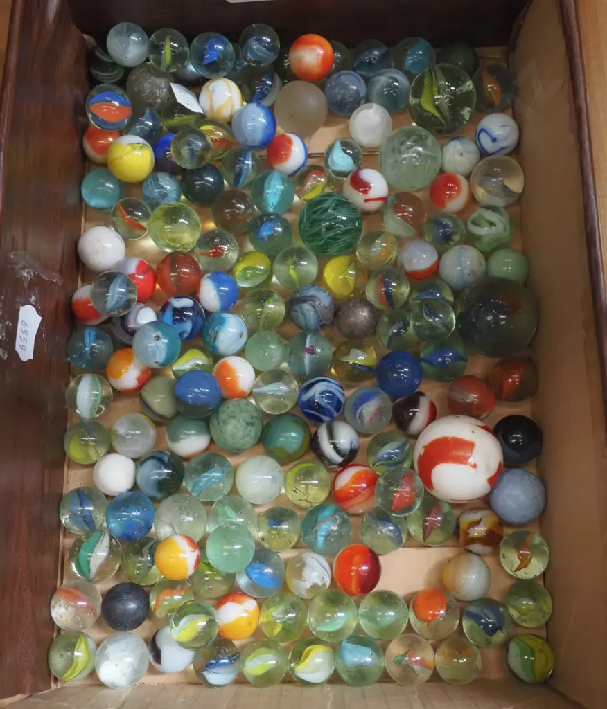 box of marbles Image 1++