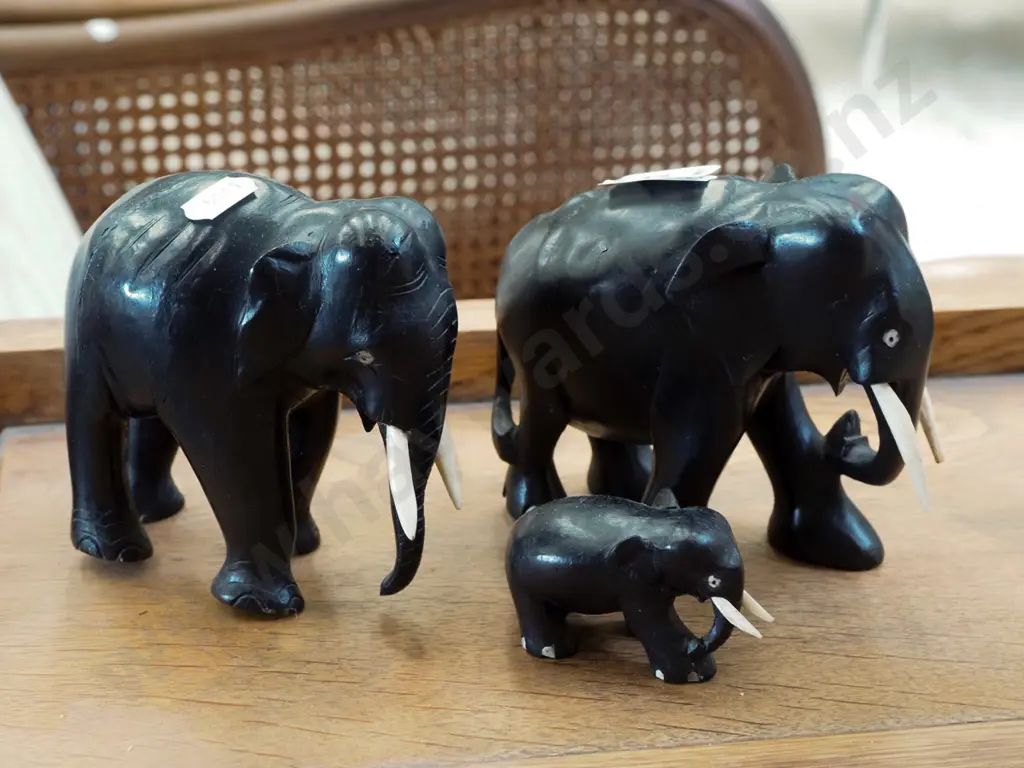 3x ebonised elephants H110 Image 1++