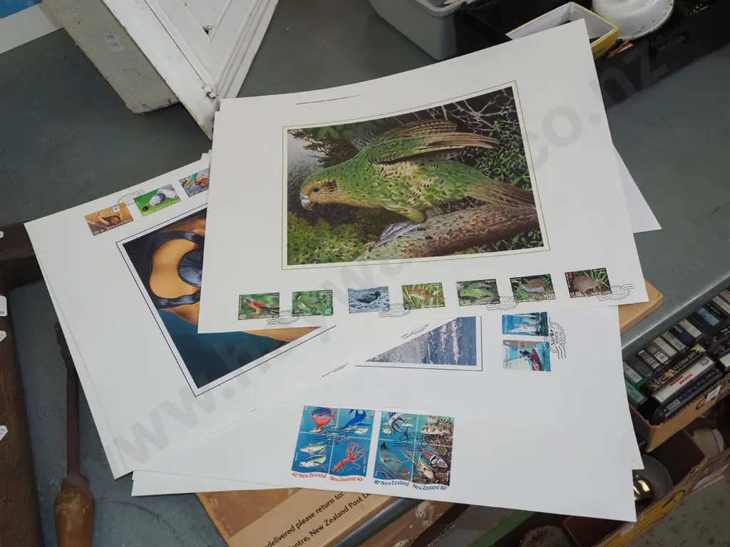 NZ animal themed prints, stamp sets Image 1++