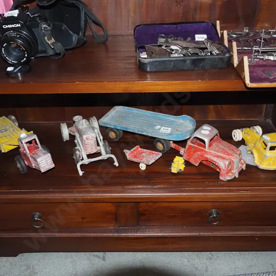 assorted Fun Ho toys - all chipped and damaged