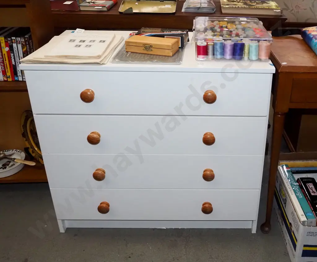 mdf white painted 4 drawer lowboy H750 W790 D400 Image 1++