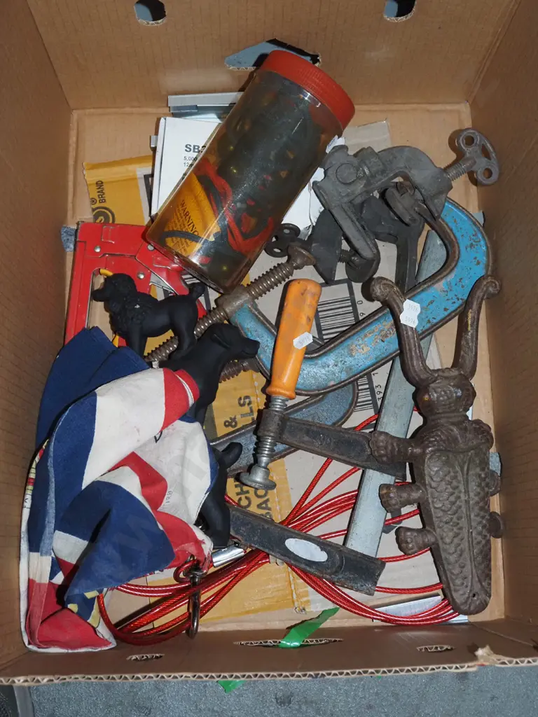 box; G clamps, boot scrapers, dog figurines etc Image 1++