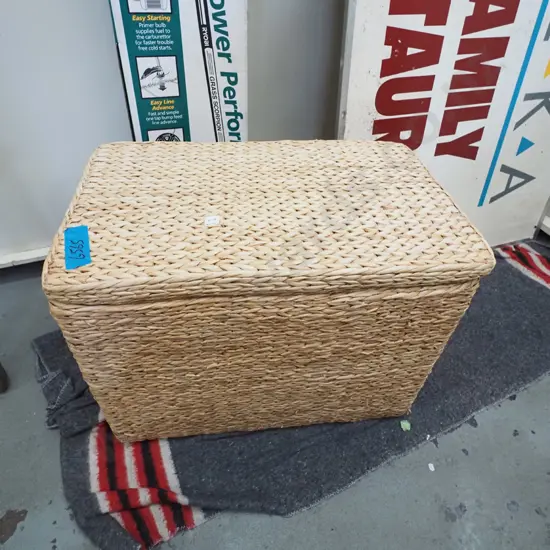 seagrass blanket box