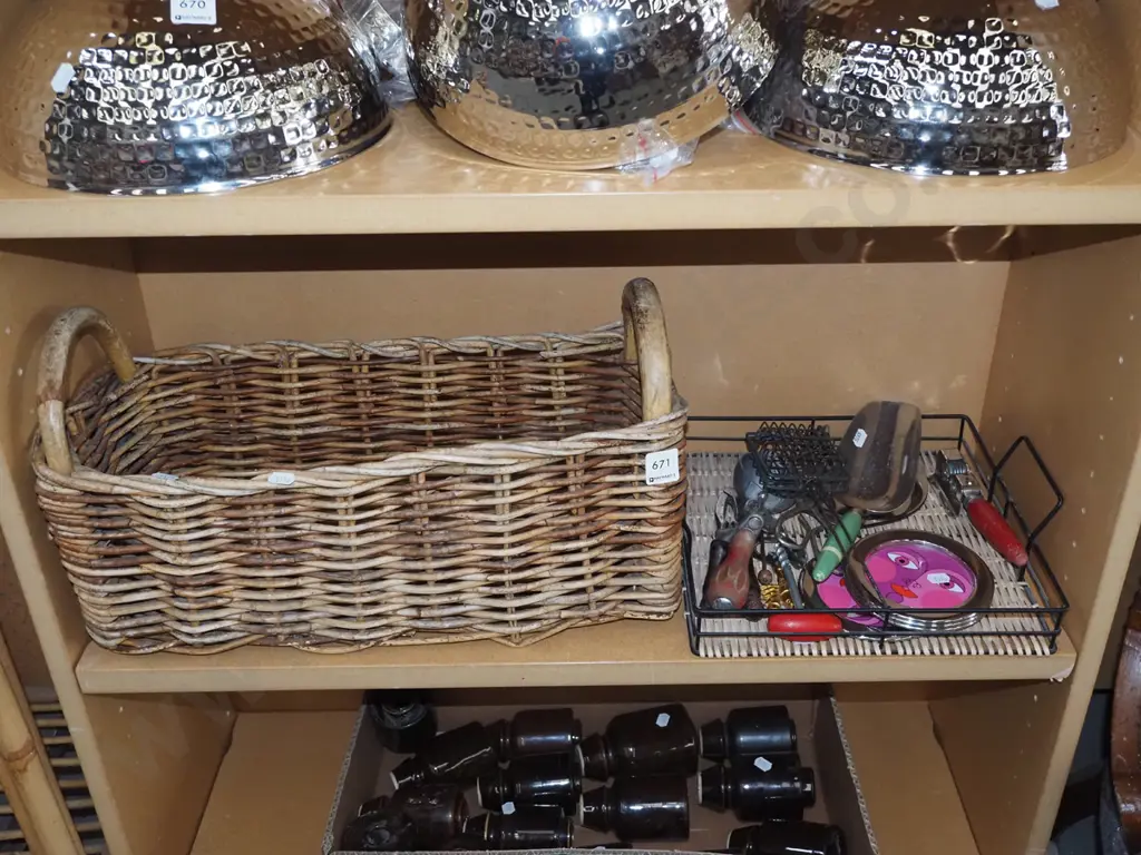 shelf basket, kitchen utensils etc Image 1++