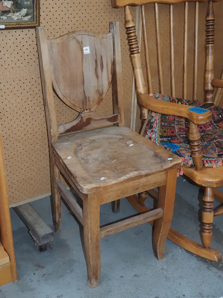 restorer's rimu shield back chair Image 1++