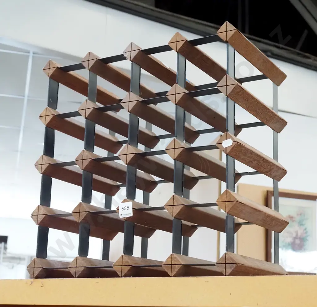 metal and wood wine rack Image 1++