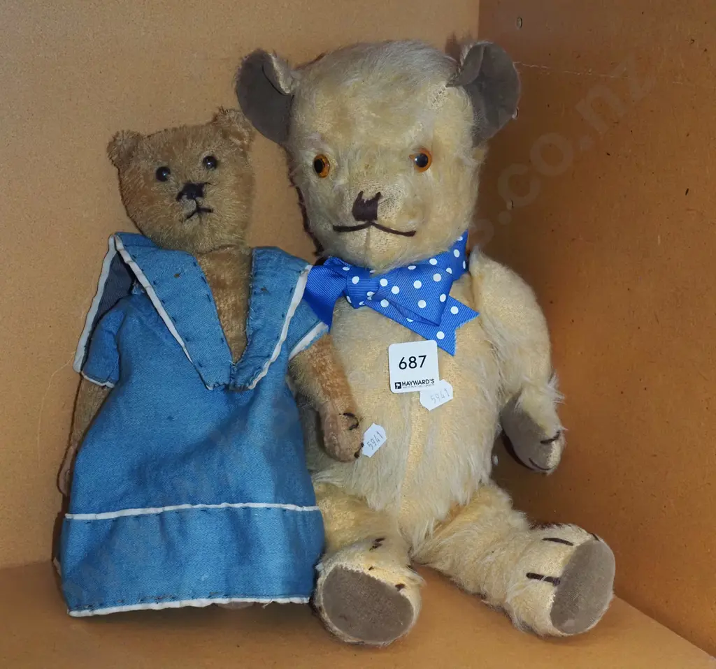 2x vintage teddy bears Image 1++