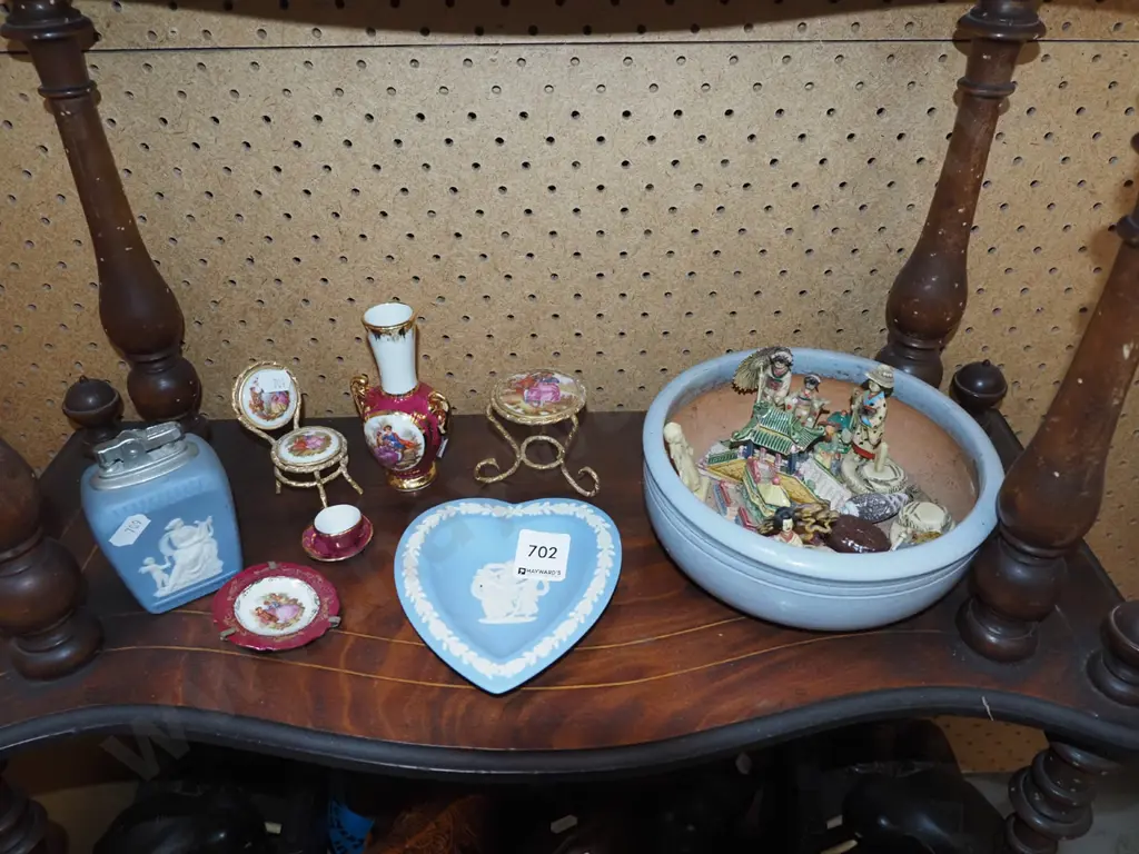 mud figurines, jasperware, Limoges etc Image 1++