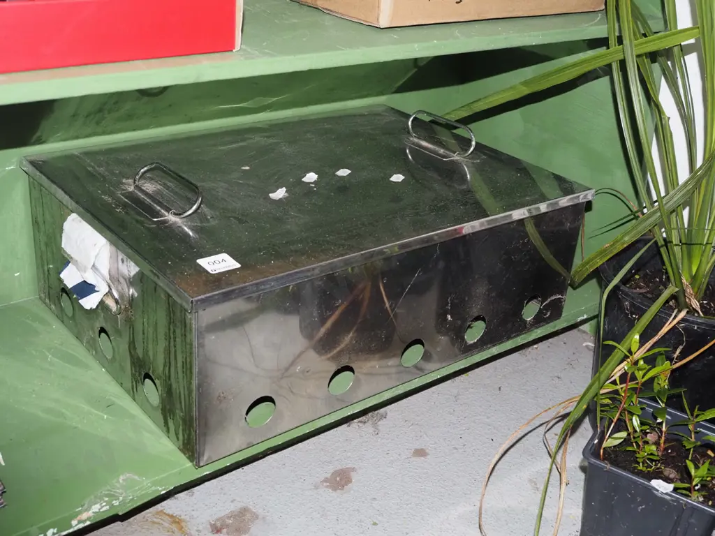 stainless steel fish smoker Image 1++