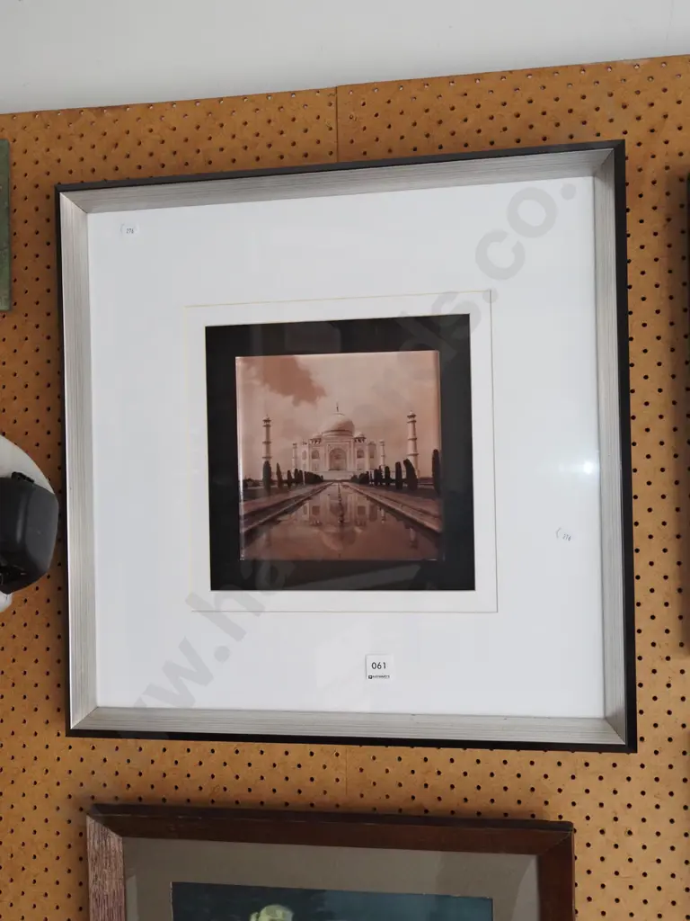 framed print - Taj Mahal Image 1++