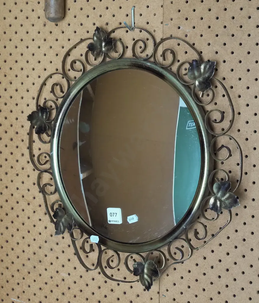 convex and metal retro wall mirror Diam440 Image 1++