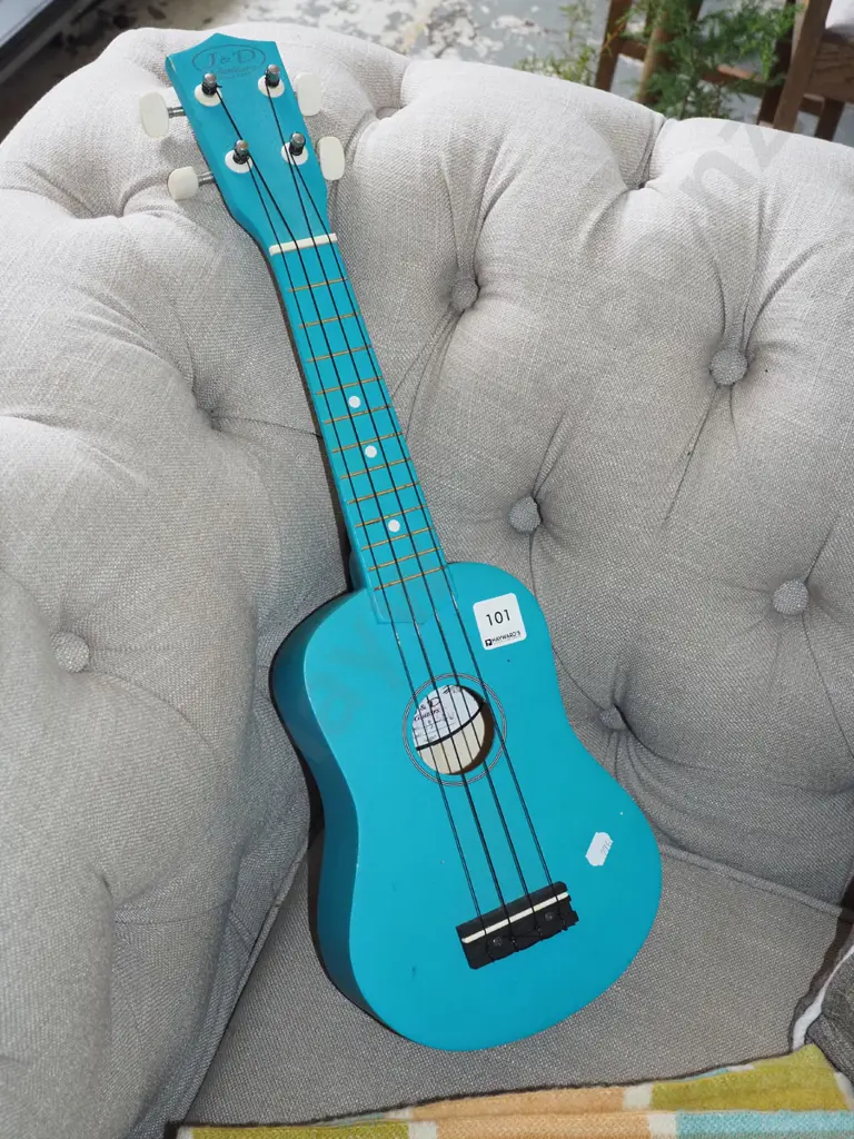 ukelele Image 1++