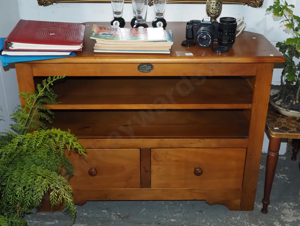 Millyard solid pine 2 drawer entertainment unit Image 1++