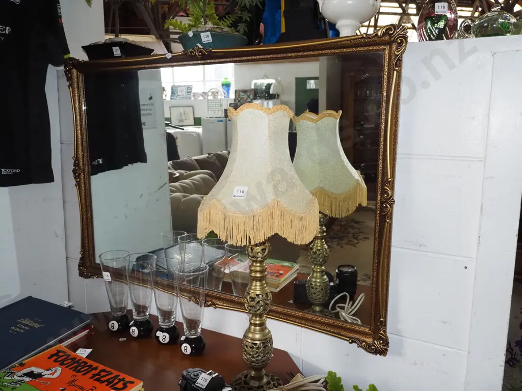 gilt framed wall mirror H700 W1000 Image 1++