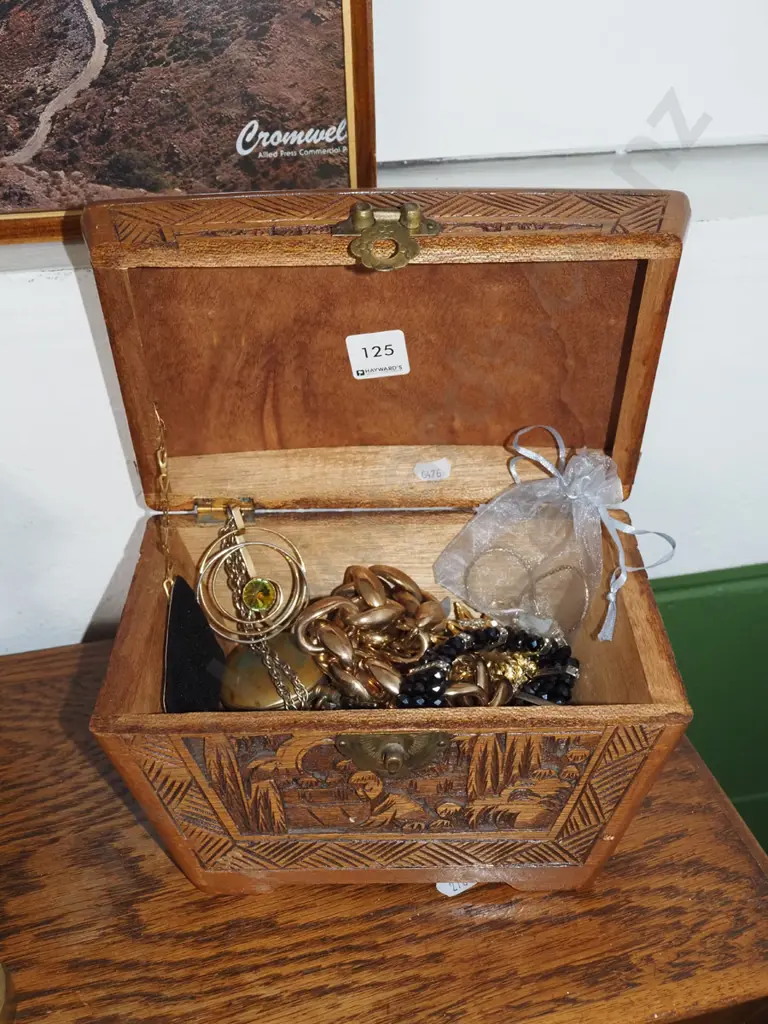 small carved camphorwood box and costume jewelllery Image 1++