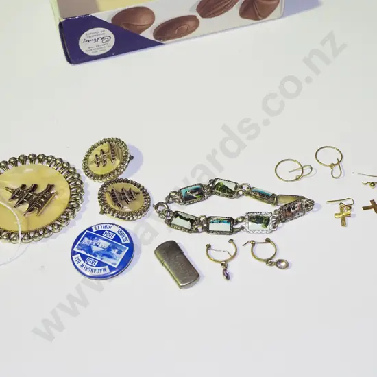 box; bracelet, badge, earrings etc