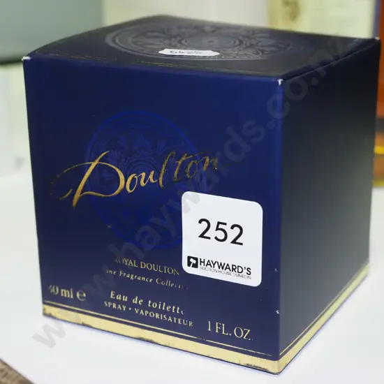 boxed Royal Doulton eau de toilette 30ml