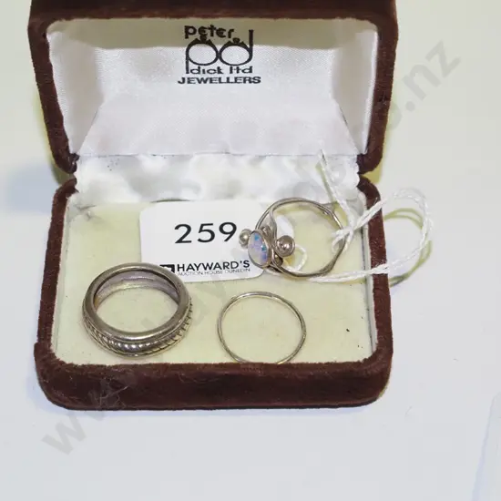 3x silver rings