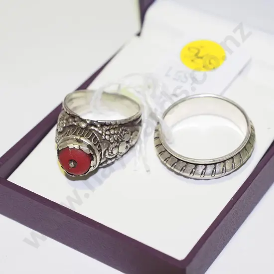 1x Yemen men's stirling silver ring with carnelian agate, 1x large, heavy stirling silver ring