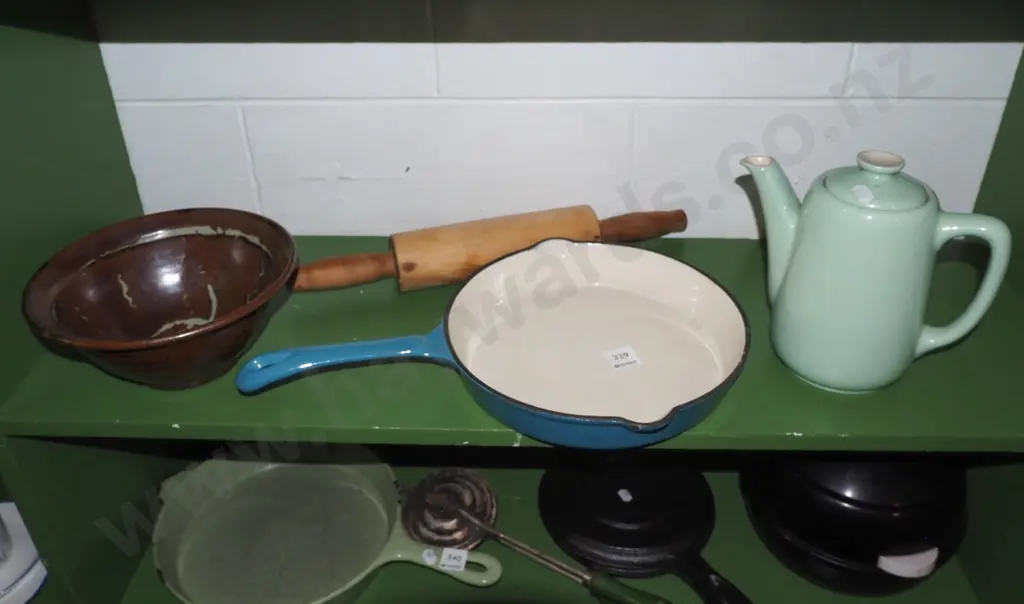 cast iron and enamel frying pan, pottery bowl etc Image 1++