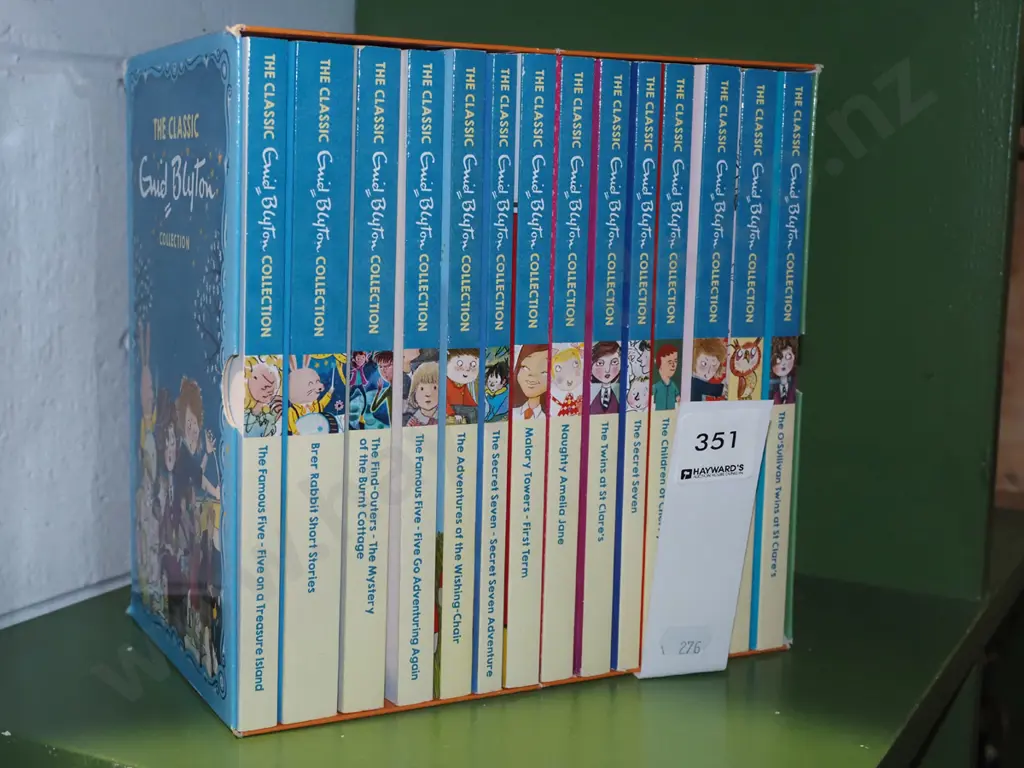 Enid Blyton cased book set Image 1++