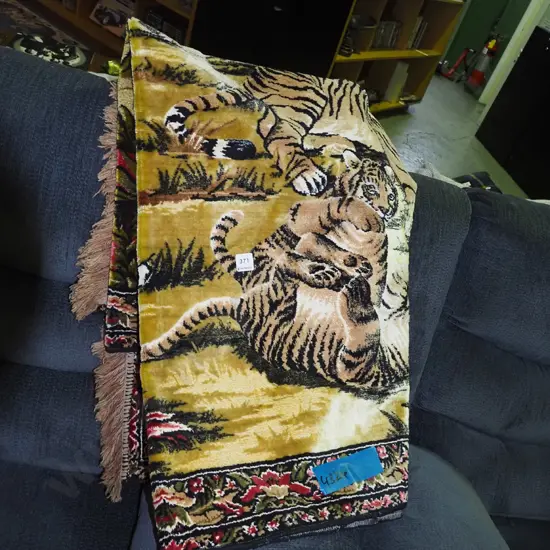 tiger themed lightweight mat