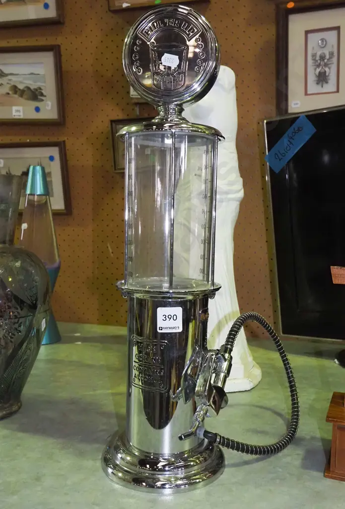 novelty drinks dispenser Image 1++