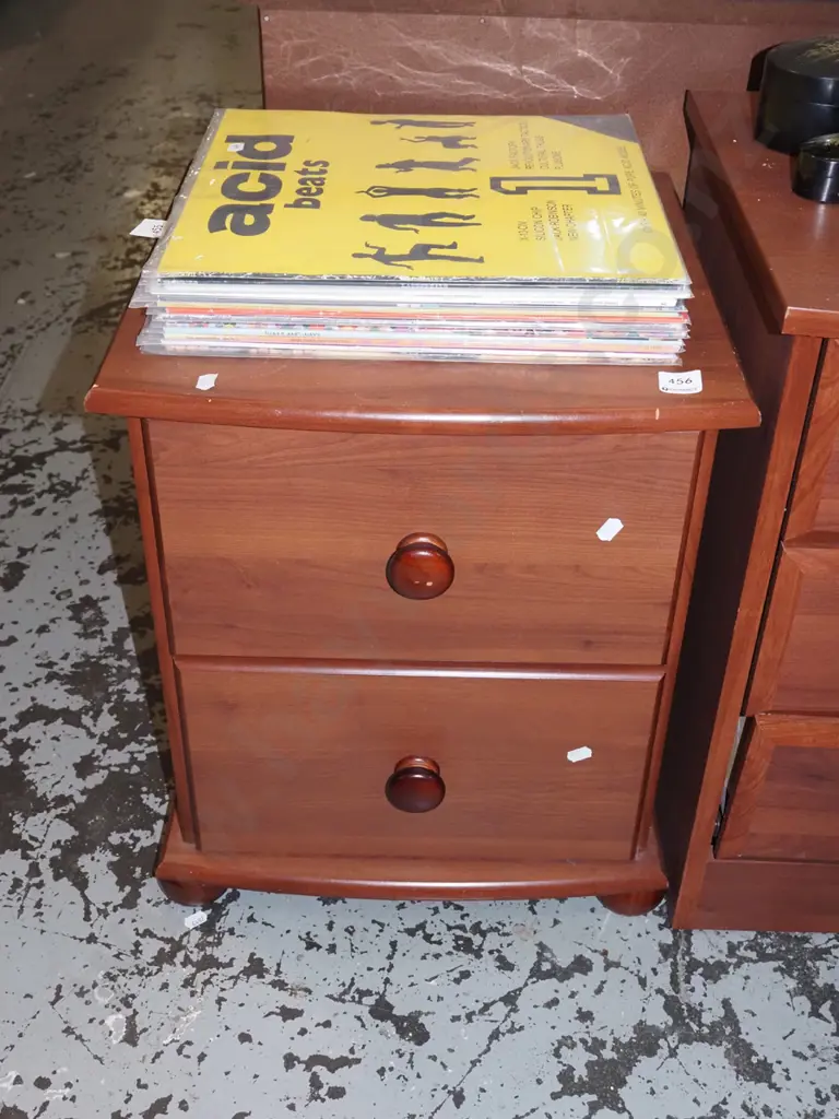 mdf faux wood veneer bedside cabinet Image 1++