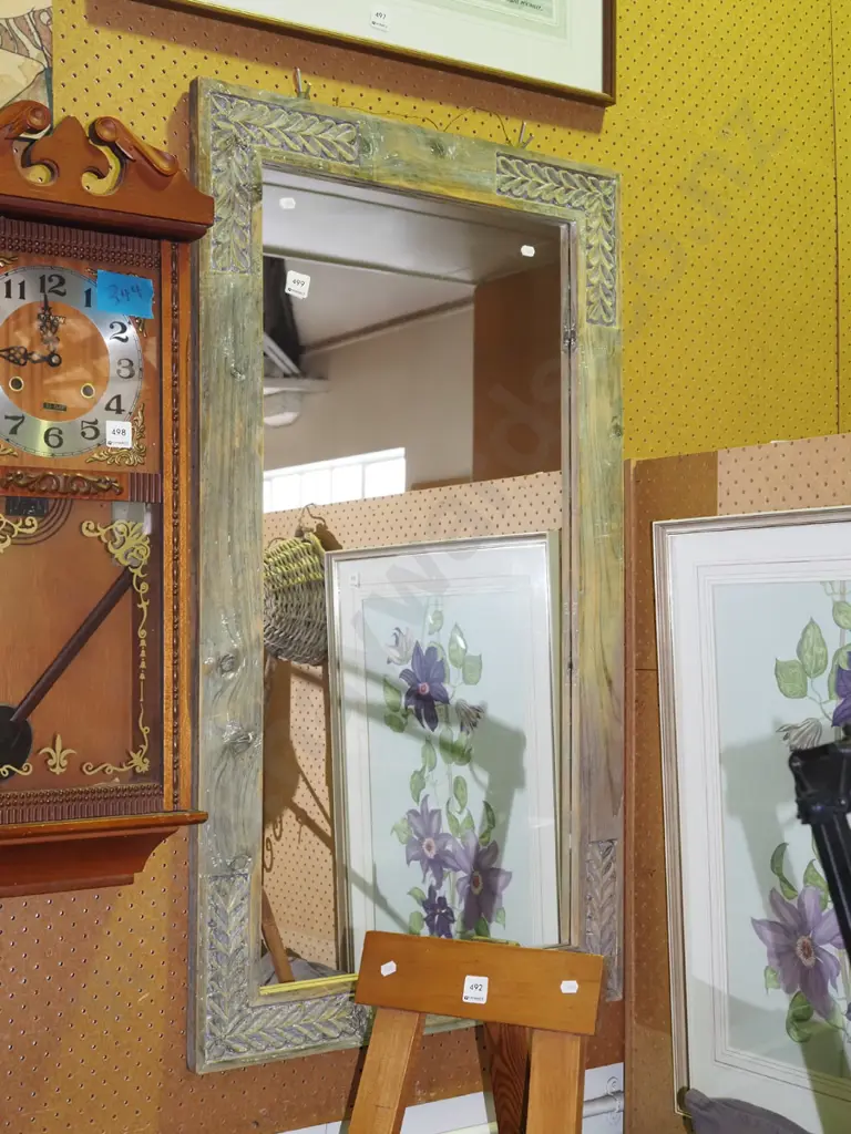 carved wood framed wall mirror Image 1++