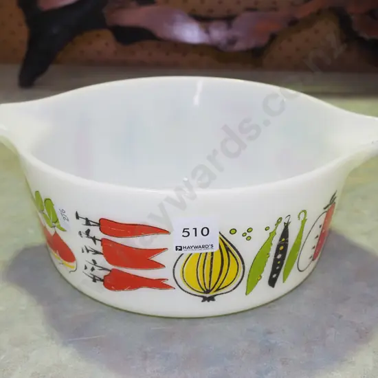retro pyrex baking dish