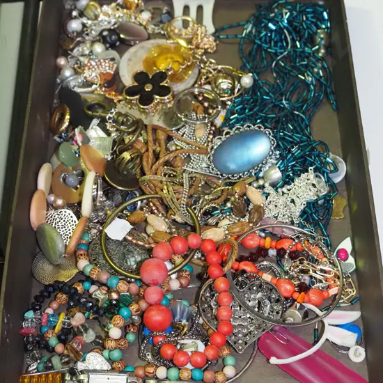 tray of costume jewellery