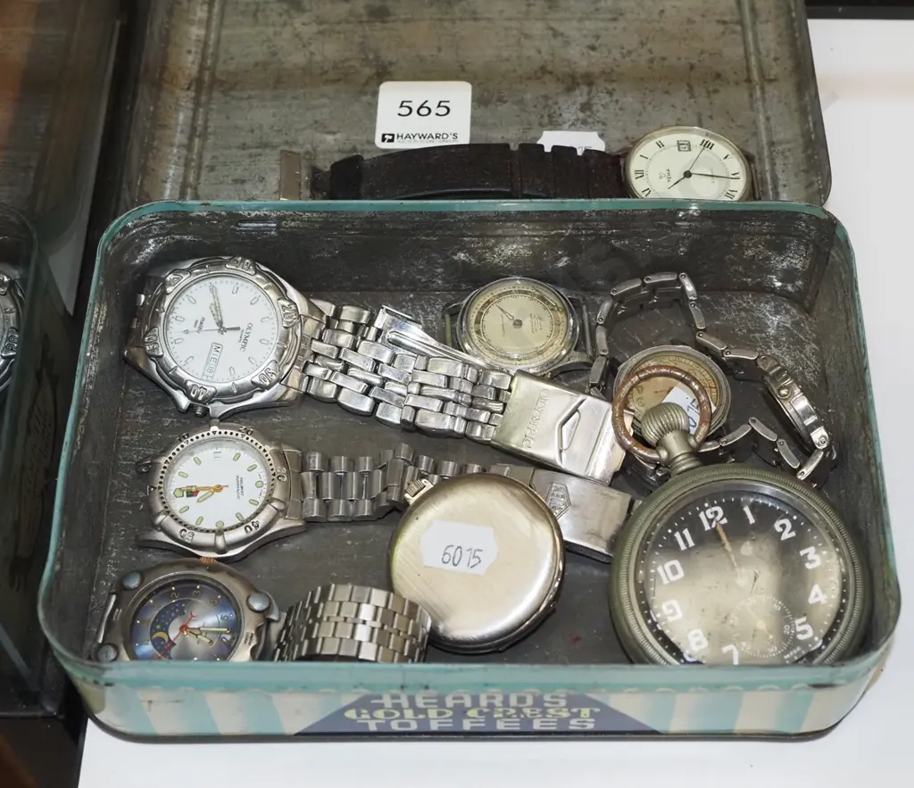 tin of watches Image 1++