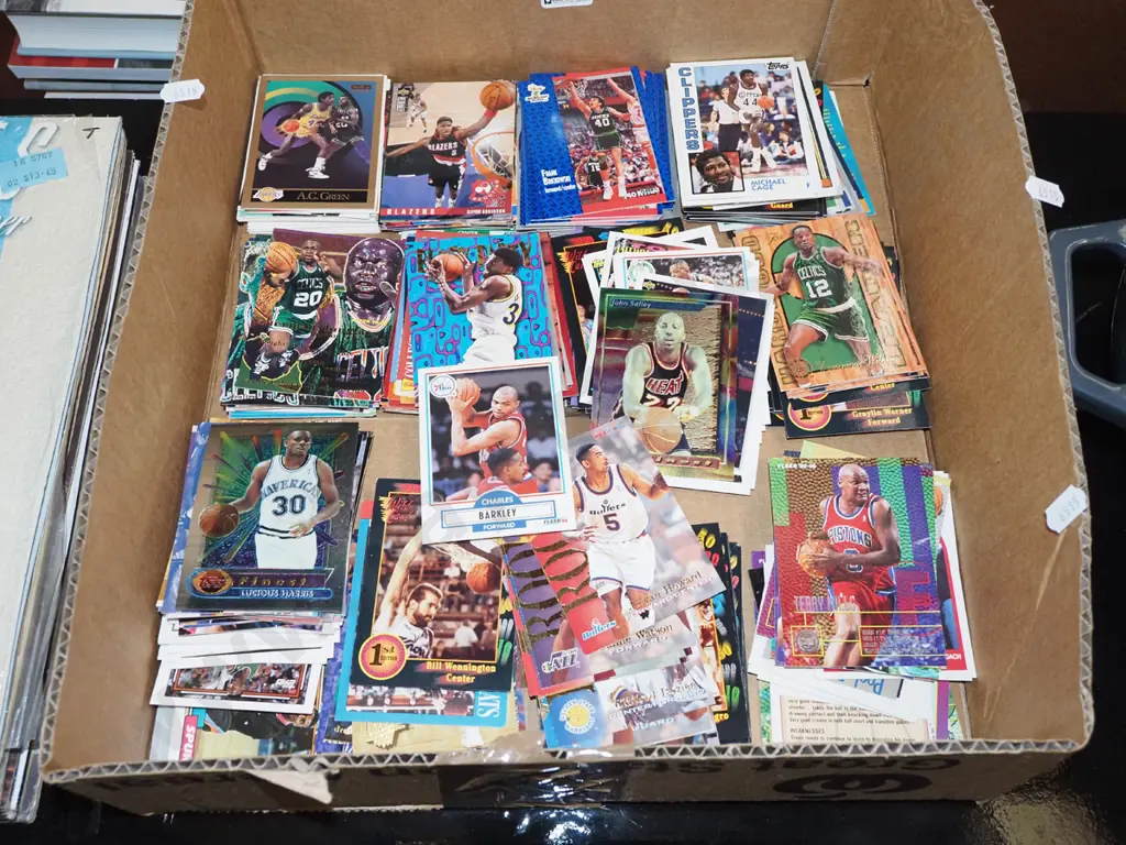 box of basketball collector cards Image 1++