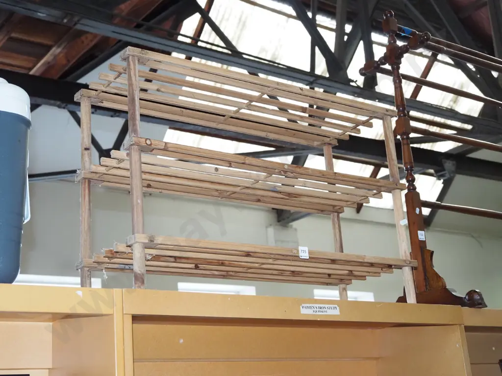 wooden shoe rack Image 1++