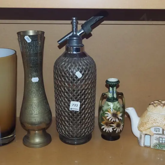 shelf; vases, soda syphon, novelty teapot