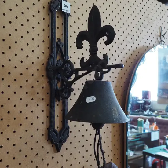 cast metal wall mounted bell L350