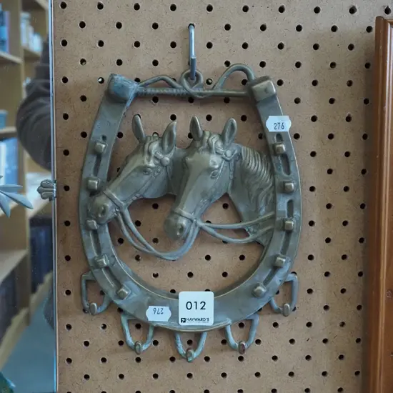cast brass wall mounted horse shoe