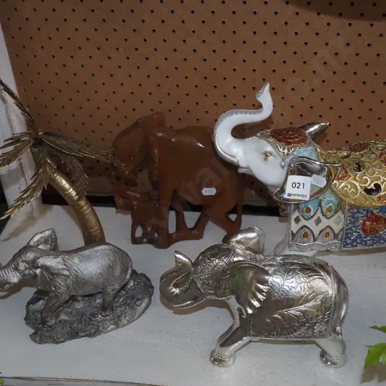 4x elephant figurines H350