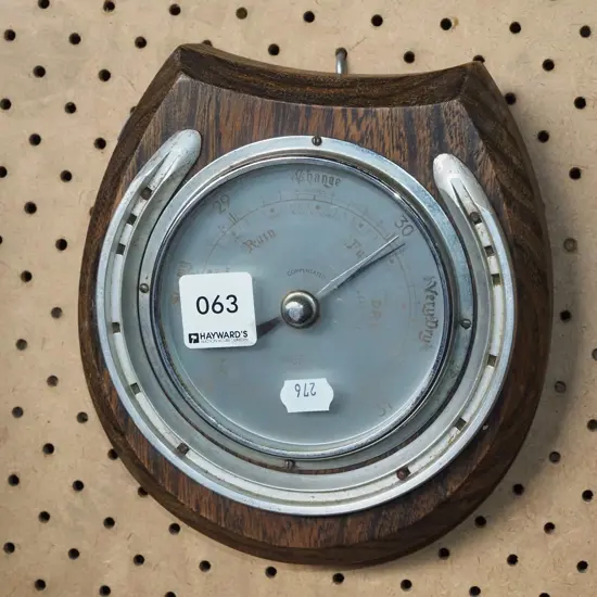 horse shoe barometer