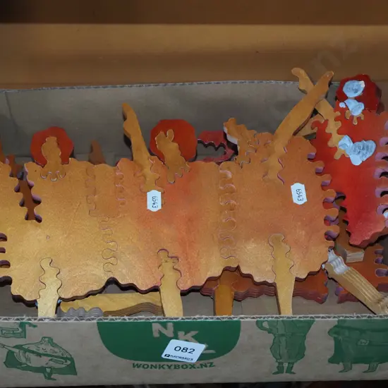 wooden puzzle - can can dancers