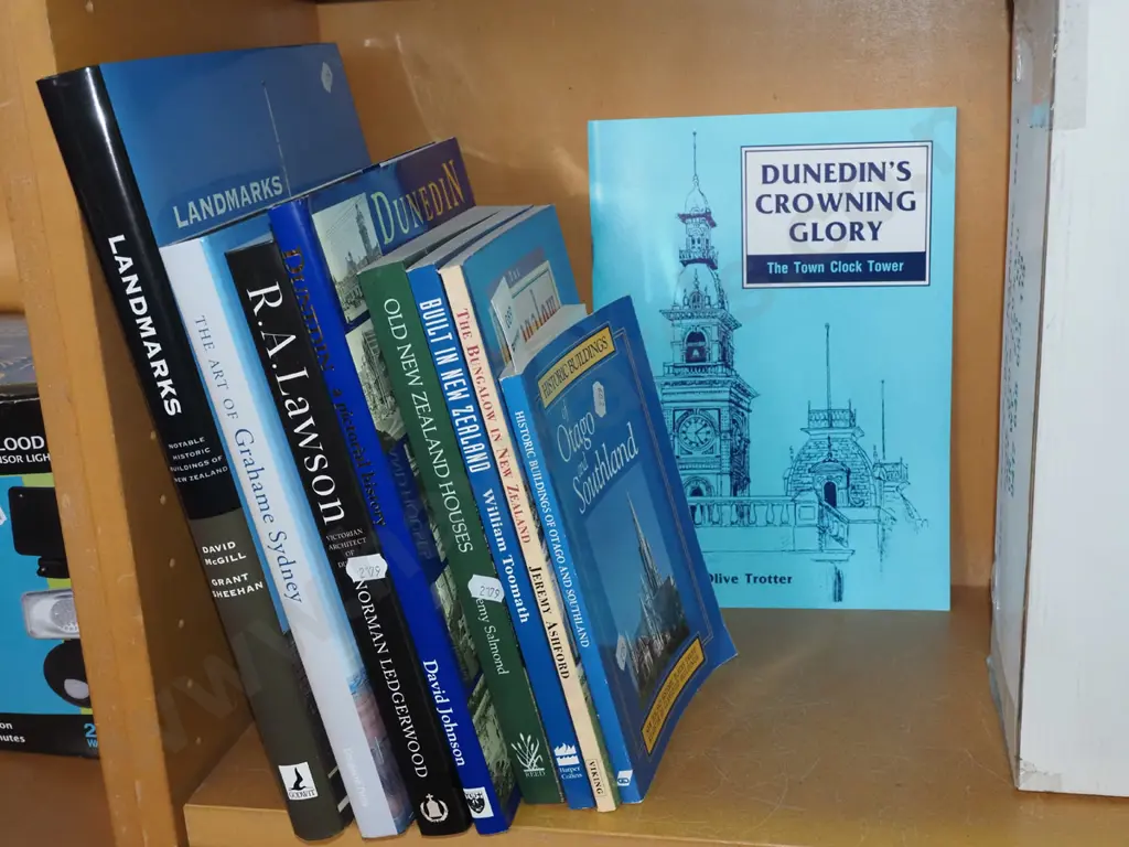 local historty and art books Image 1++