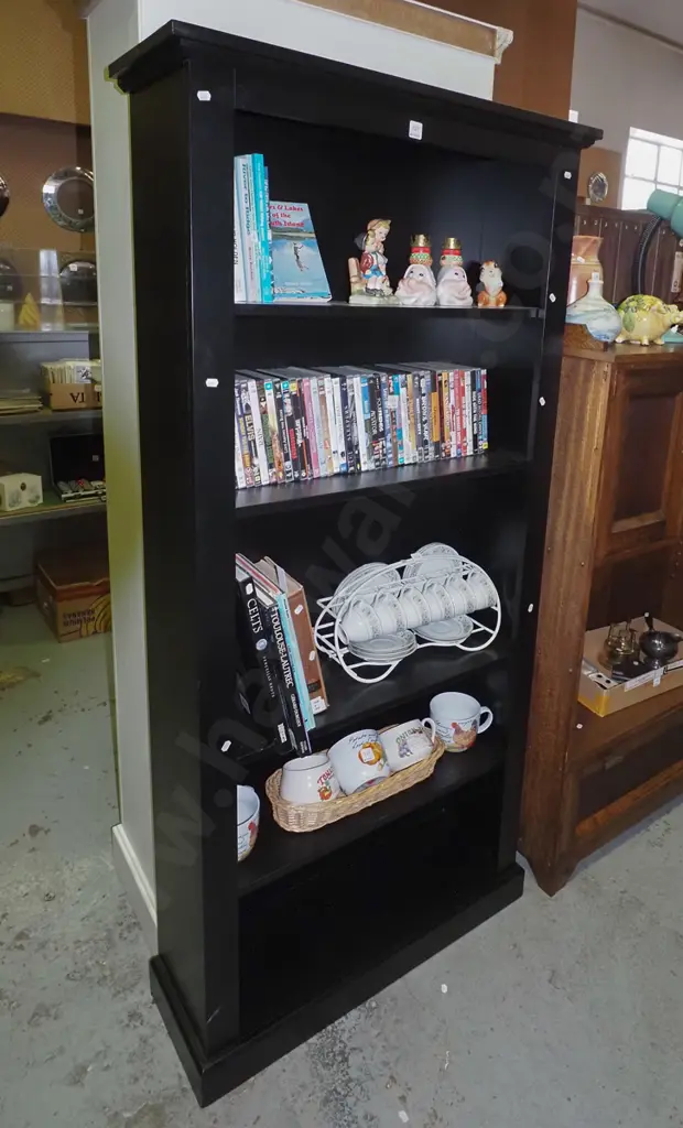 black painted adjustable bookcase H1800 W850 D280 Image 1++