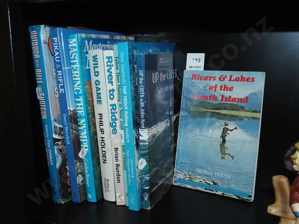 hunting and fishing books Image 1++