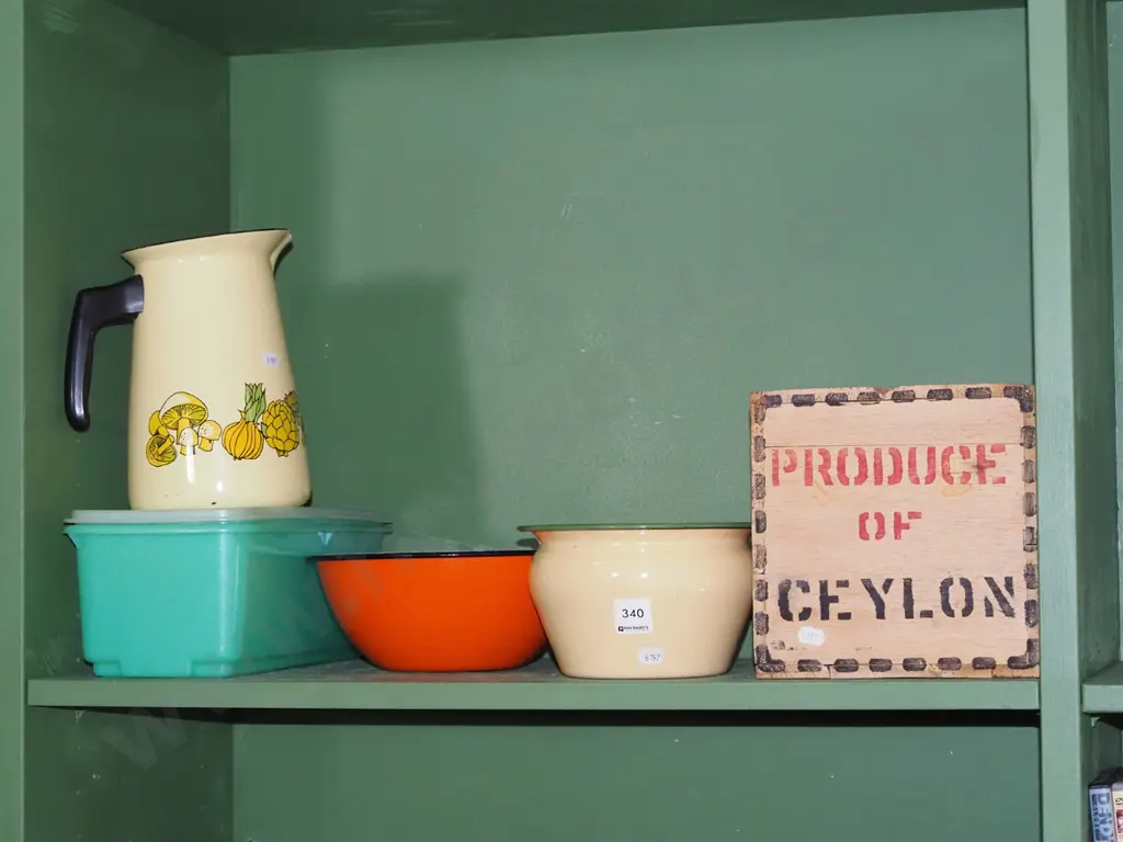 shelf; tea box, bowls, tupperware etc Image 1++